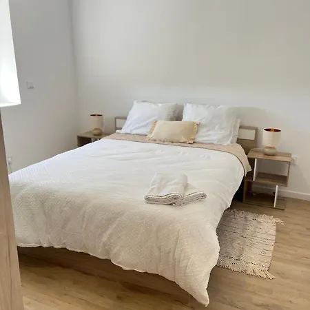 Cosy Avec Parking Apartment