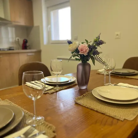 Apartment Cosy Avec Parking *